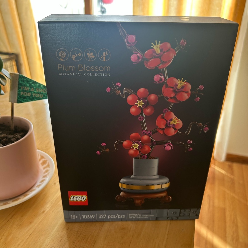 LEGO Botanical Collection Plum Blossom Set